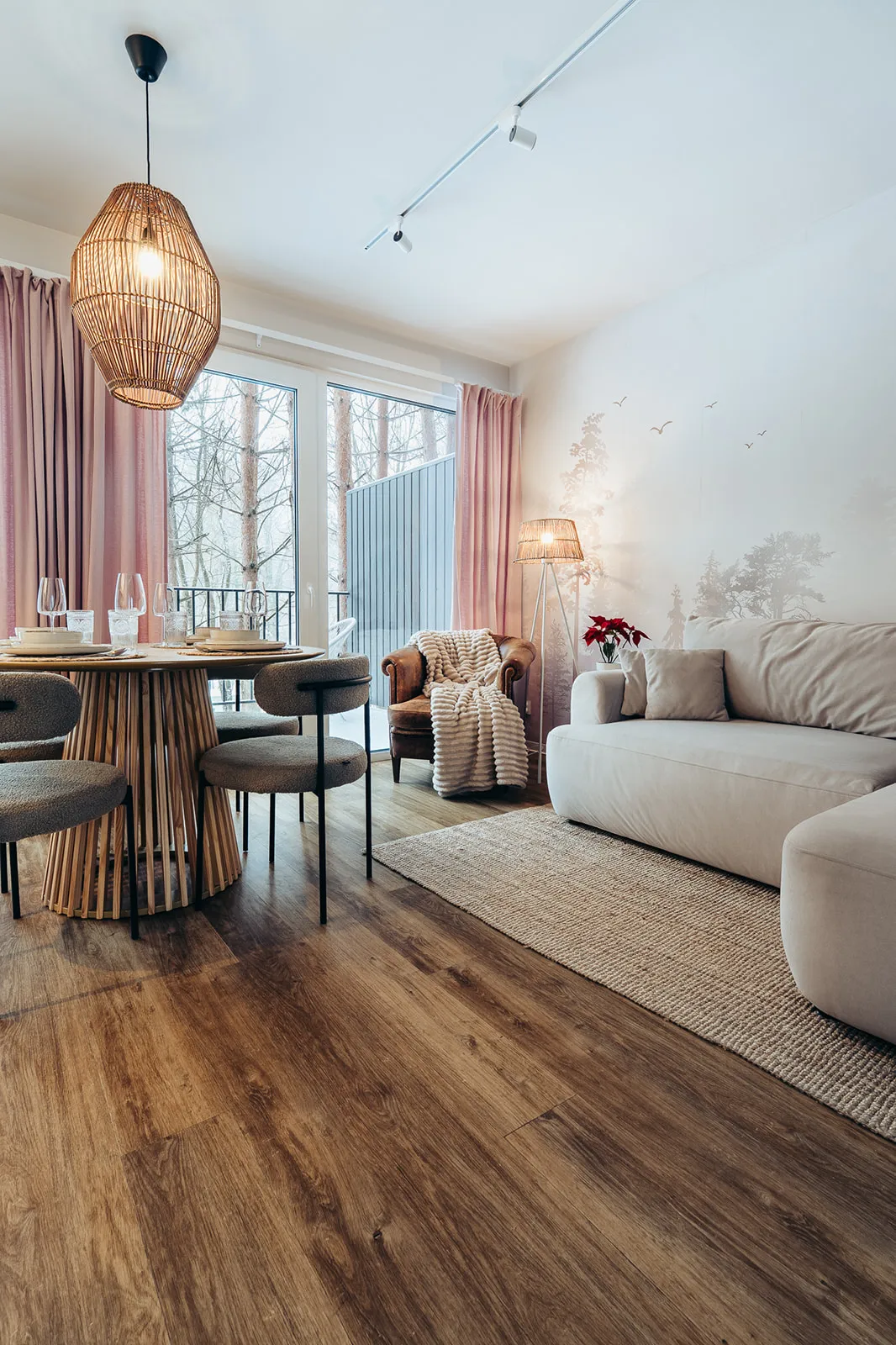 Salon z rozkładaną sofą — domek Hvita, Strøme Sulistrowiczki
